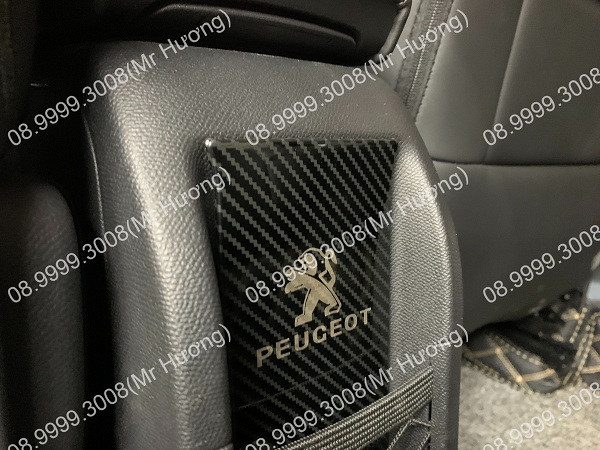 Ốp cacbon cột điều hoà sau Peugeot 2008