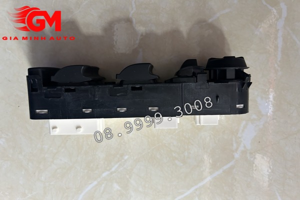 Công tắc nâng hạ kính trước bên trái xe Peugeot 3008- 98019403ZD