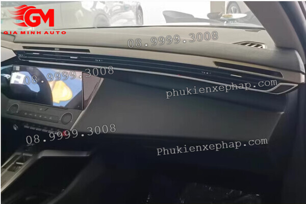 Nẹp viền cửa gió điều hòa vân carbon Peugeot 408 new