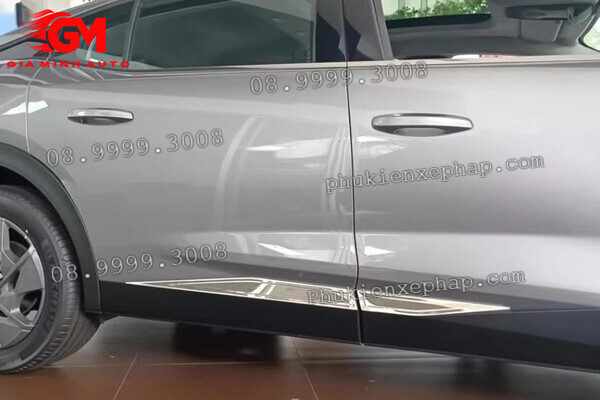 Nẹp viền inox trang trí cánh cửa xe Peugeot 408 new