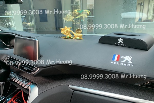 Thảm Taplo xe Peugeot 3008 và xe 5008 bằng Da cao cấp