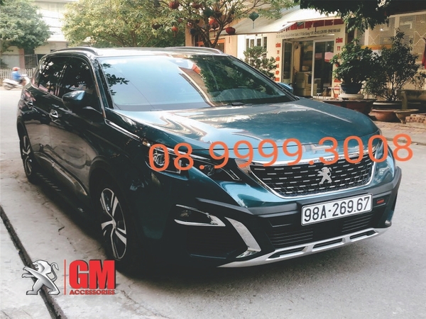 Bệ bước chân Peugeot 5008 loại đúc liên cao cấp lô gô nổi bật